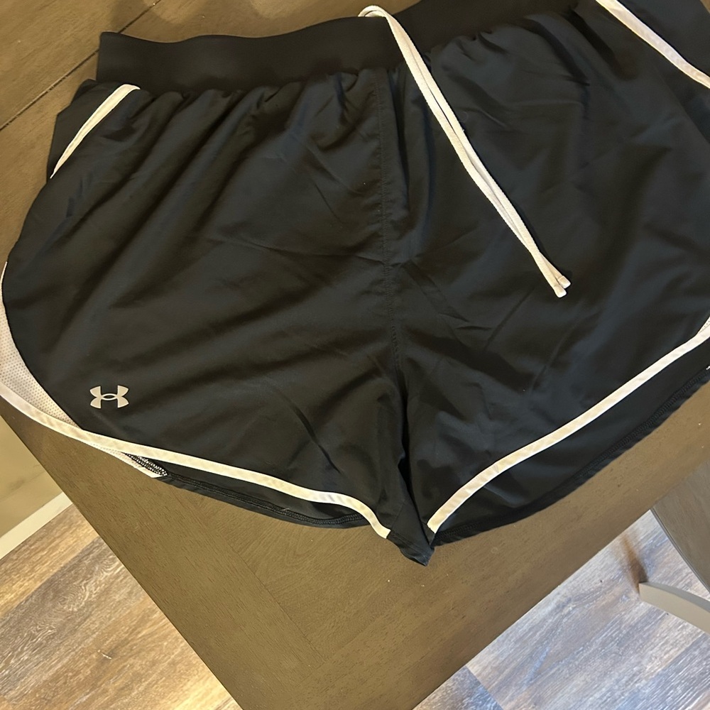 Under Armour Women's Black and White  Shorts
